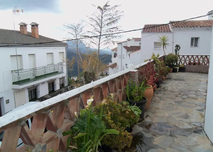 Apartamentos Rurales Jardines Del Visir